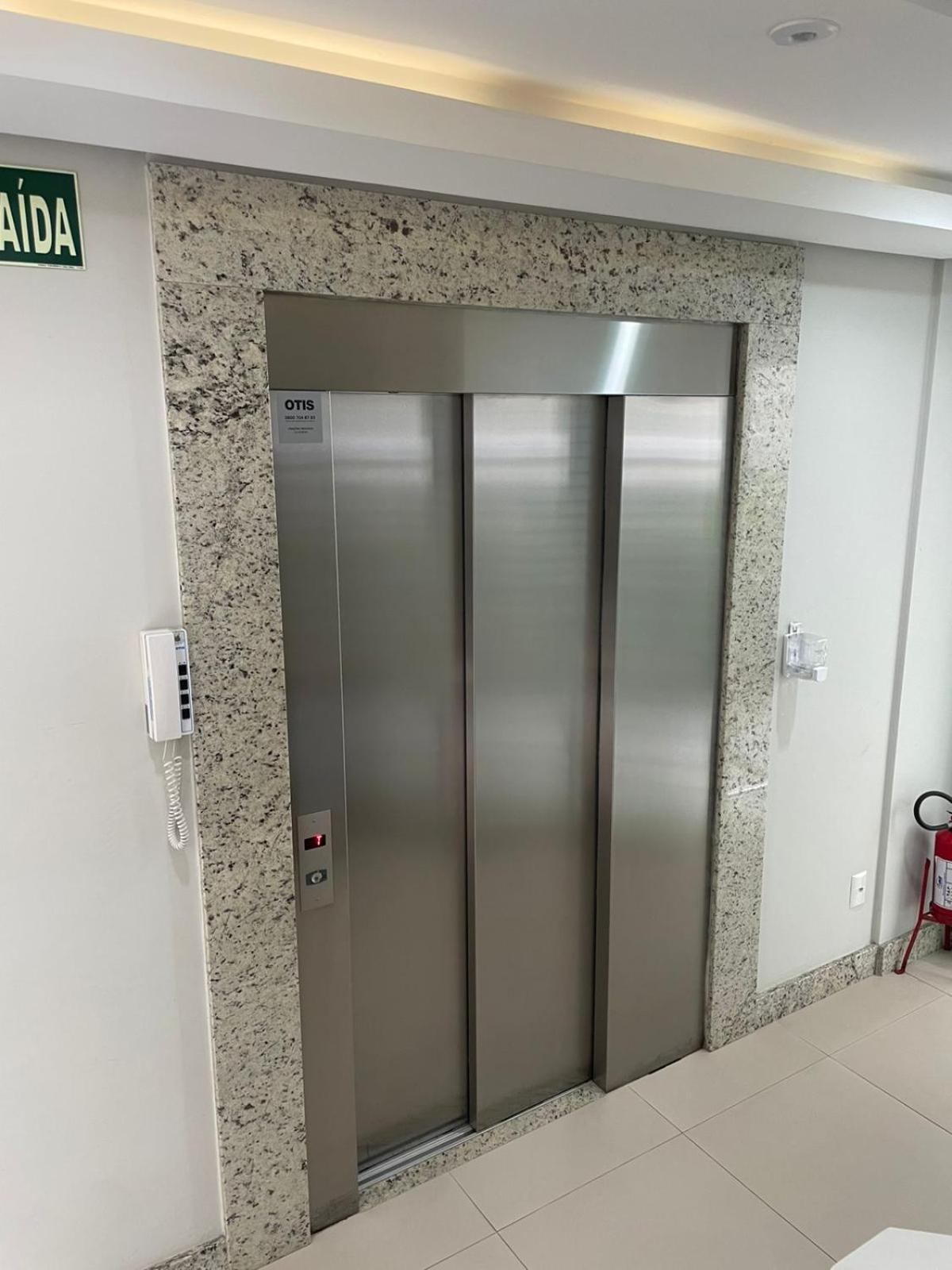 Appartamento Lindo Apartamento Praia De Palmas Governador Celso Ramos Esterno foto